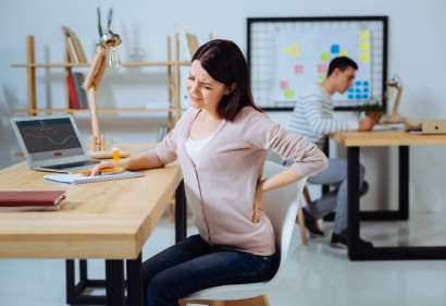 Ofis Hayatının Düşmanı Sırt Ağrıları: Klinik Pilates Nasıl Kalıcı Çözüm Sunar?